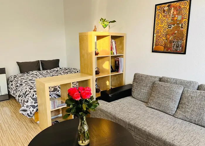 Apartment Lovely Nest! Just Beside Schoenbrunn Palace And Zoo!